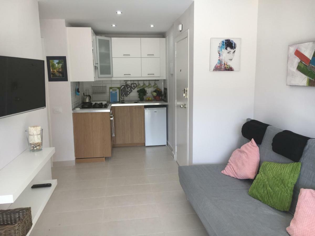 Apartment Los Cristianos Los Cristianos  Esterno foto